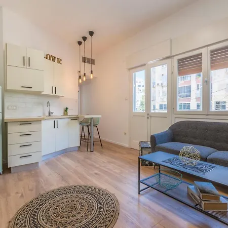 תל אביב 1B Patio Beach House Premium Location W/2 Balcony מראה חיצוני תמונה